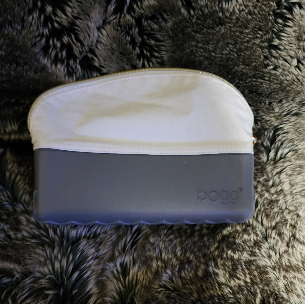 Bogg Gray and White Cosmetic Bag!